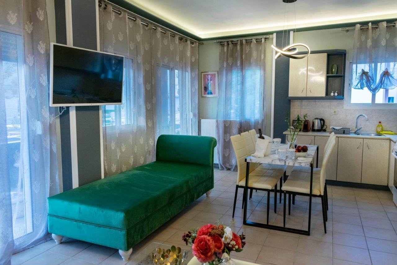 Family Inn Apartments&Suites Neos Marmaras Bagian luar foto