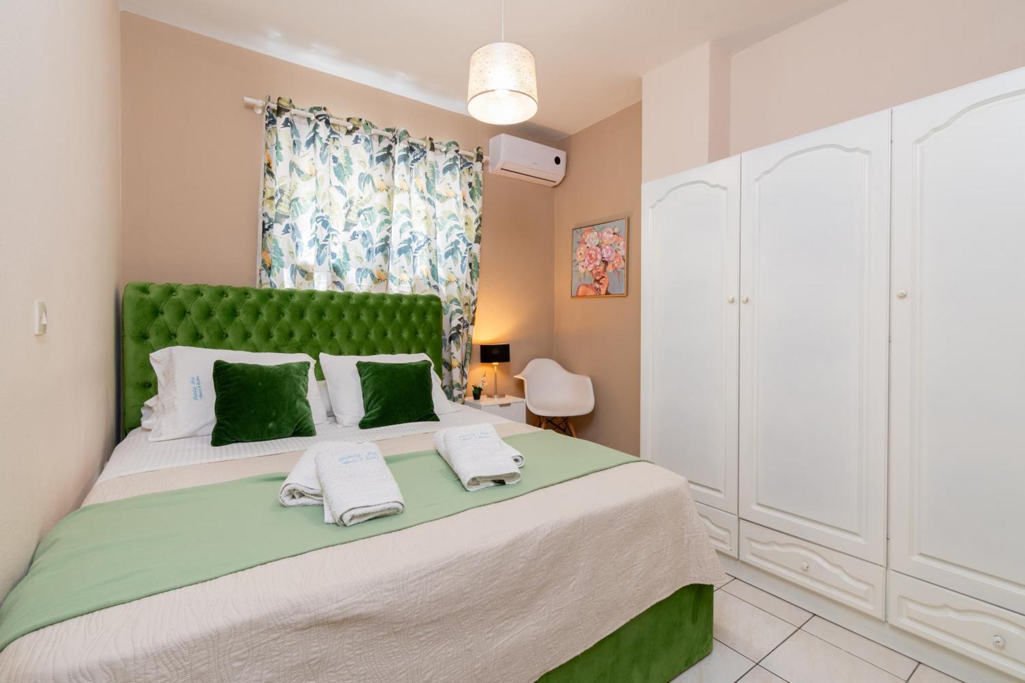 Family Inn Apartments&Suites Neos Marmaras Bagian luar foto
