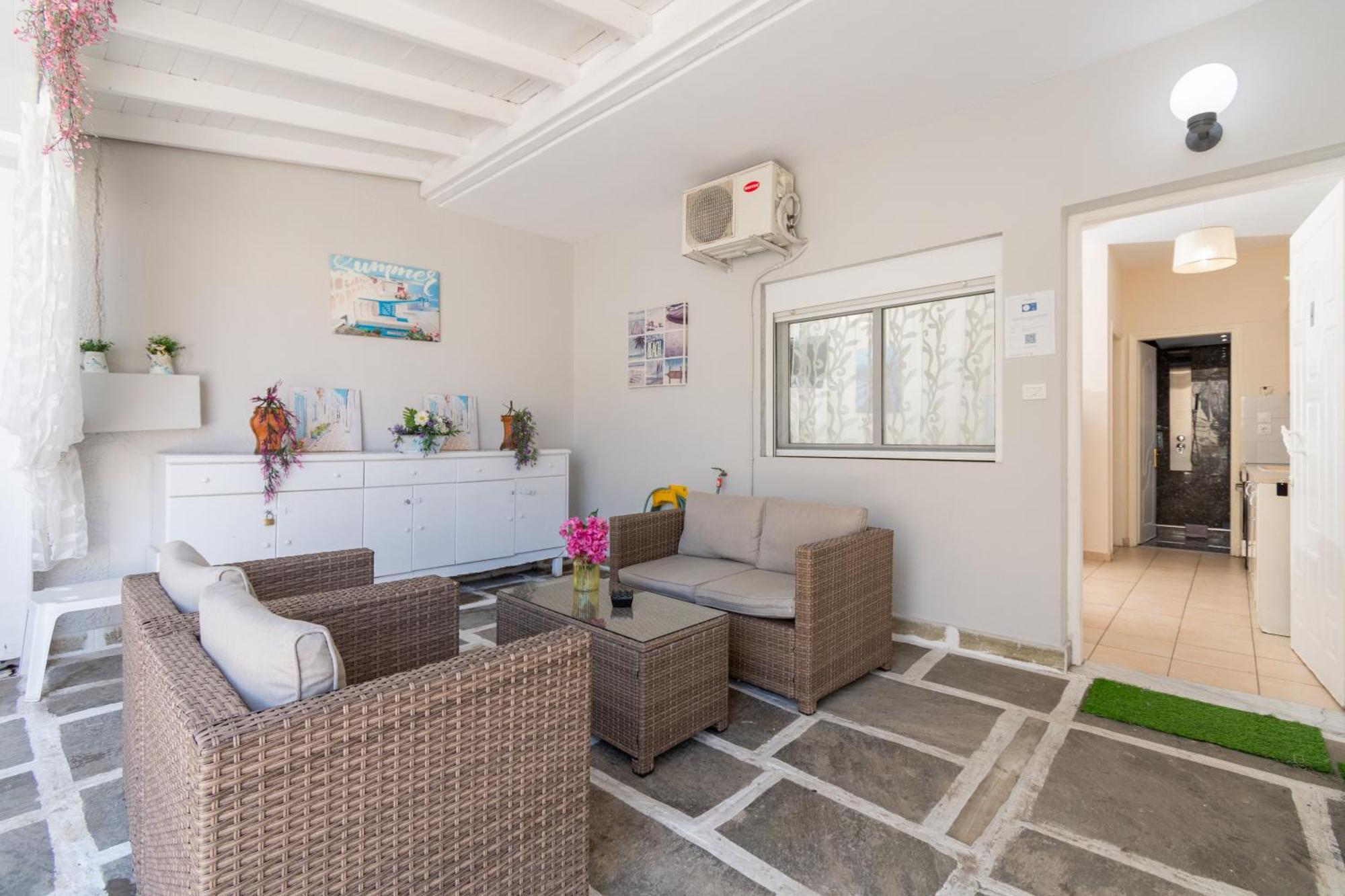 Family Inn Apartments&Suites Neos Marmaras Bagian luar foto